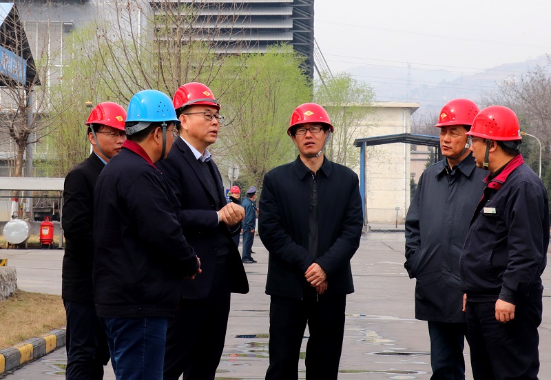 巴彥淖爾市烏拉特后旗旗委副書記、旗長趙峻嶺一行蒞臨公司考察交流